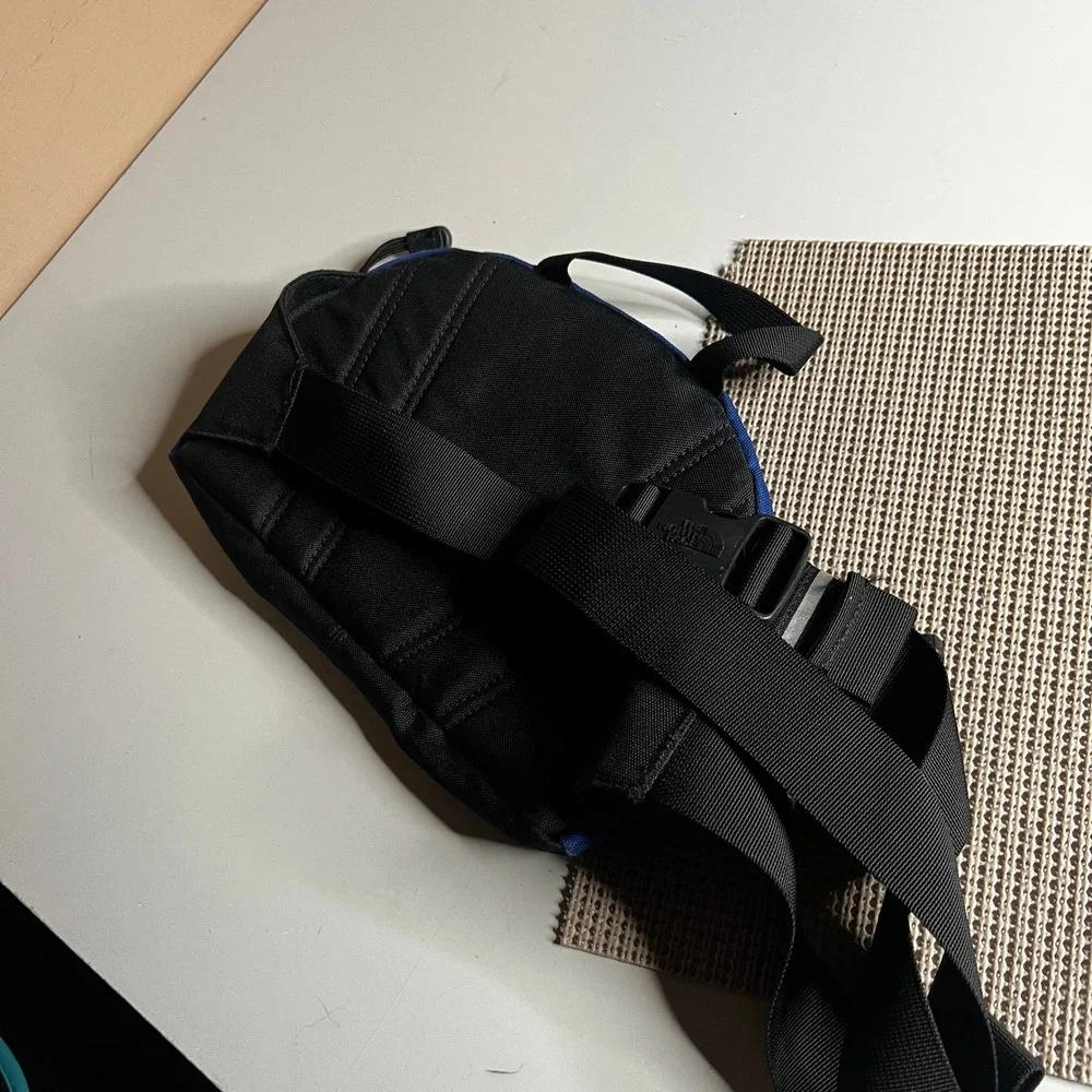 The North Face Fanny Pack Blue Black Waist Bag Hiking Travel Belt Bag‎